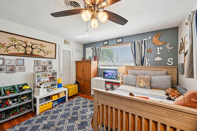 818 SE 9th Terrace, Deerfield Beach, FL 33441