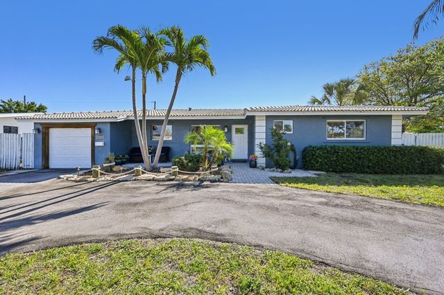 818 SE 9th Terrace, Deerfield Beach, FL 33441