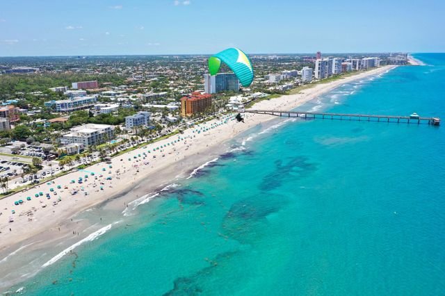 818 SE 9th Terrace, Deerfield Beach, FL 33441