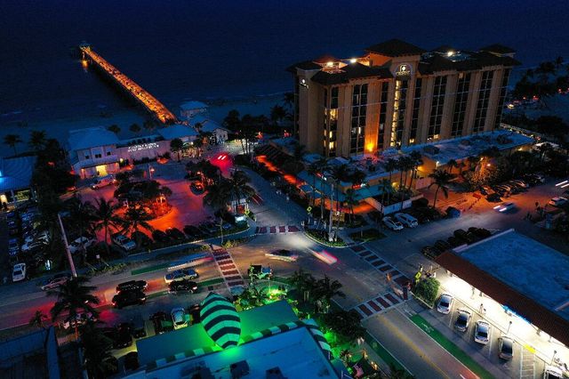 818 SE 9th Terrace, Deerfield Beach, FL 33441