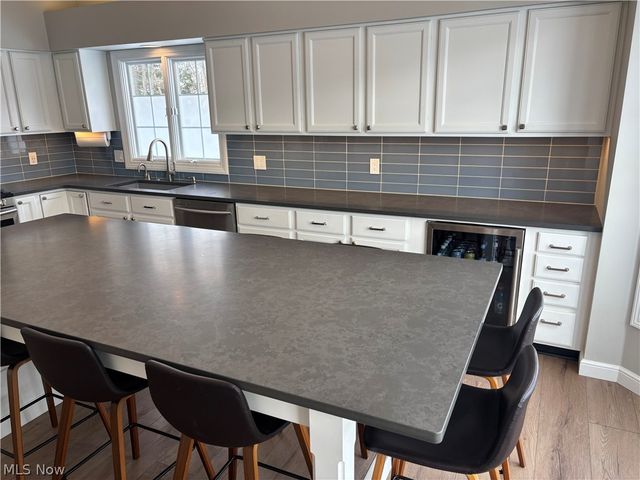 20200 Ellsworth Drive, Strongsville, OH 44149