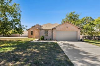 207 Calle Largo, Kyle, TX 78640