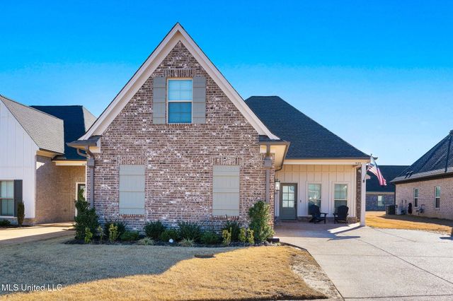 5185 Watson Vw Drive, Nesbit, MS 38651