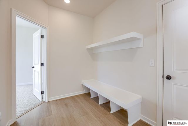 11103 N 161 Avenue, Bennington, NE 68007