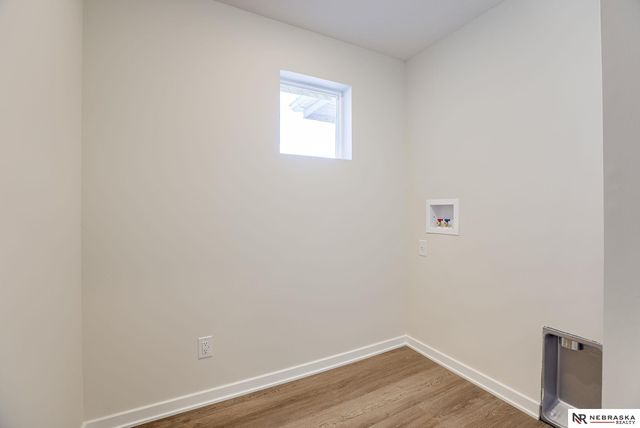 11103 N 161 Avenue, Bennington, NE 68007