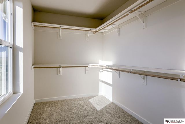 11103 N 161 Avenue, Bennington, NE 68007