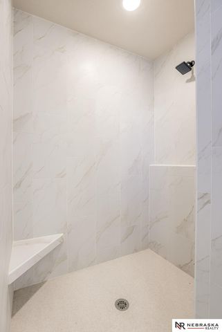 11103 N 161 Avenue, Bennington, NE 68007