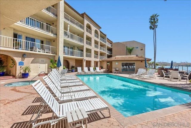 4747 Marina Dr 23, Carlsbad, CA 92008