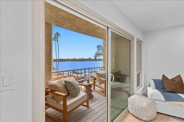 4747 Marina Dr 23, Carlsbad, CA 92008