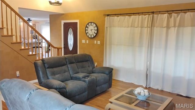 795 Schluersburg Road, Augusta, MO 63332