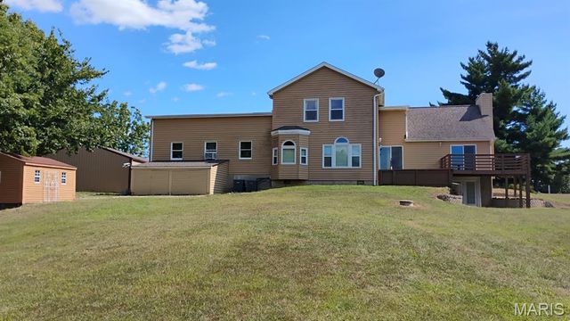 795 Schluersburg Road, Augusta, MO 63332