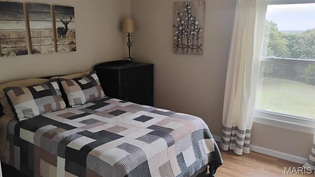 795 Schluersburg Road, Augusta, MO 63332