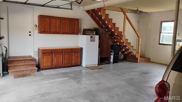 795 Schluersburg Road, Augusta, MO 63332