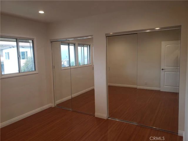 2515 Foothill Boulevard, La Crescenta, CA 91214