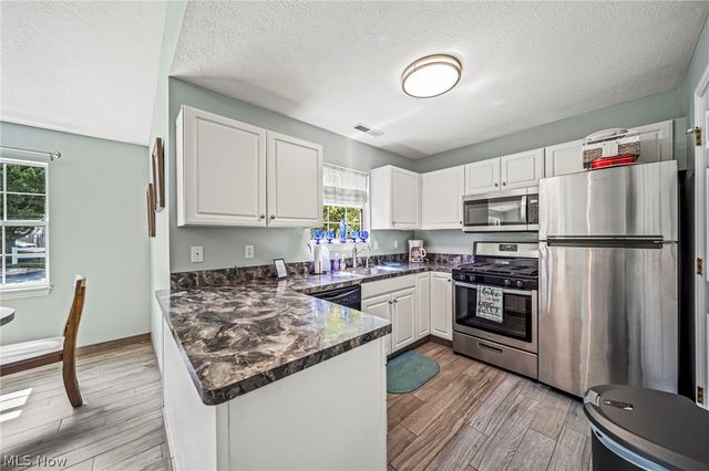 6035 Lake Road 327, Ashtabula, OH 44004