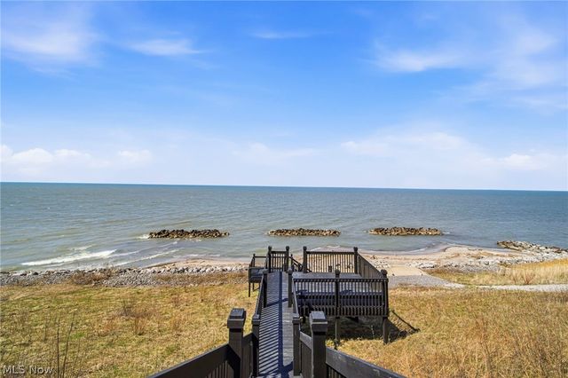 6035 Lake Road 327, Ashtabula, OH 44004