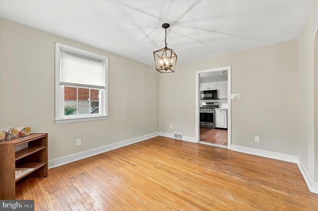 112 ASHWOOD RD, Springfield, PA 19064