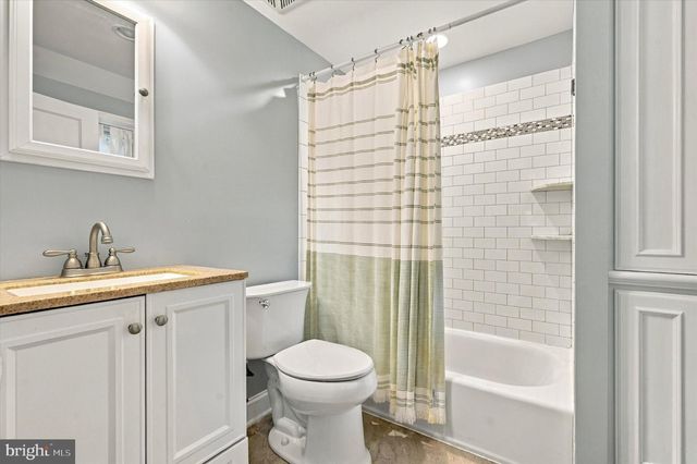 112 ASHWOOD RD, Springfield, PA 19064