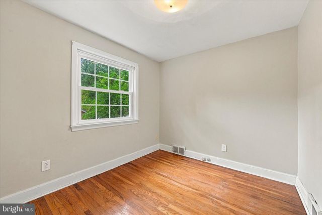 112 ASHWOOD RD, Springfield, PA 19064