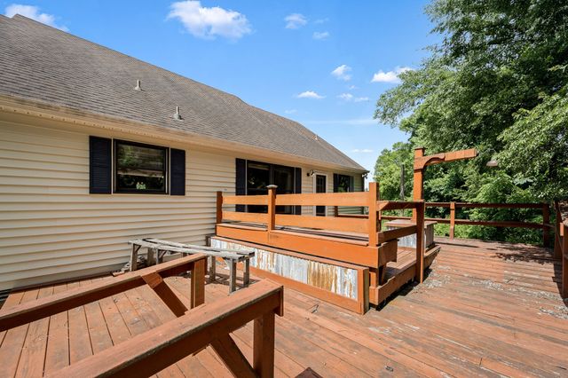 134 Keenan Ln, Shelbyville, TN 37160