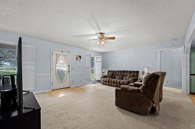 134 Keenan Ln, Shelbyville, TN 37160