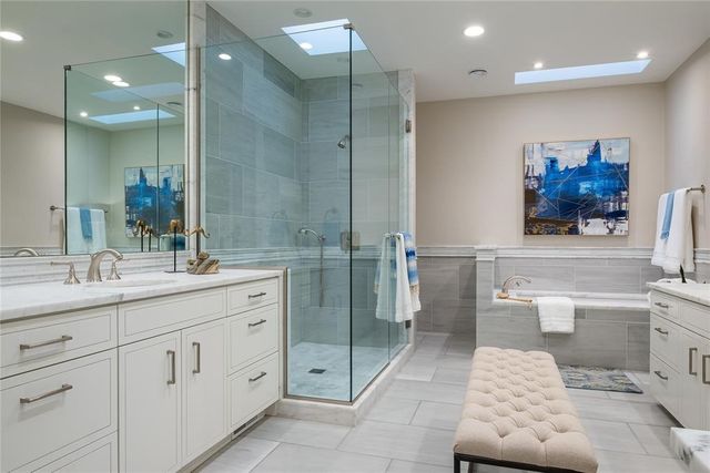 1421 GLENBROOK Terrace, Nichols Hills, OK 73116