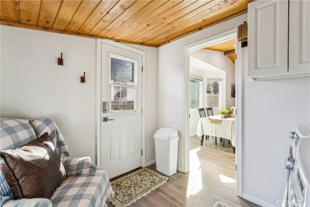 937 E Fairway, Big Bear City, CA 92314