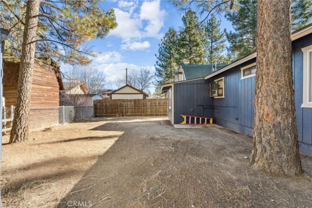 937 E Fairway, Big Bear City, CA 92314