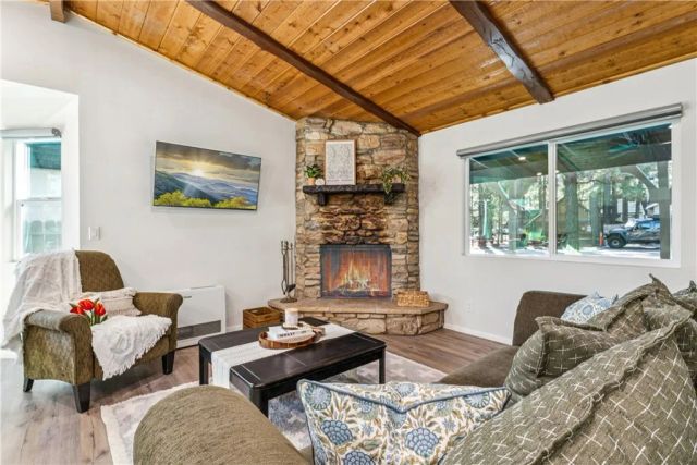 937 E Fairway, Big Bear City, CA 92314