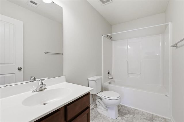 11127 N Jefferson Street, Kansas City, MO 64155