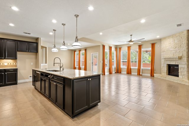 3502 ROADSTEAD WAY, San Antonio, TX 78253