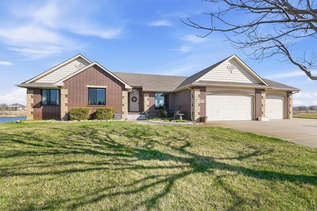 8400 W Mystic Lakes South St, Maize, KS 67101
