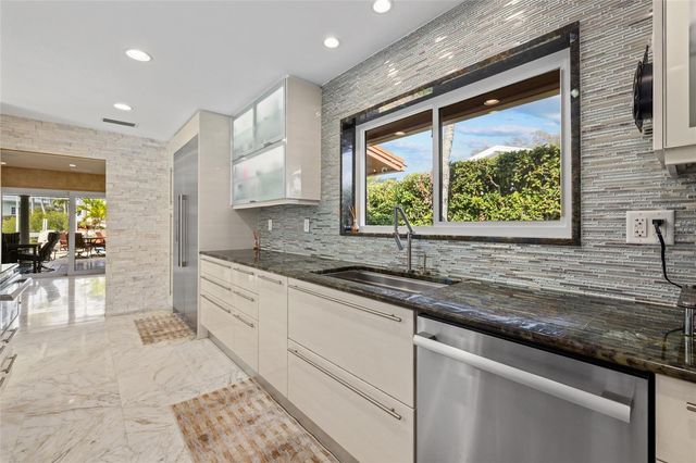 1749 SANDALWOOD DRIVE, Sarasota, FL 34231