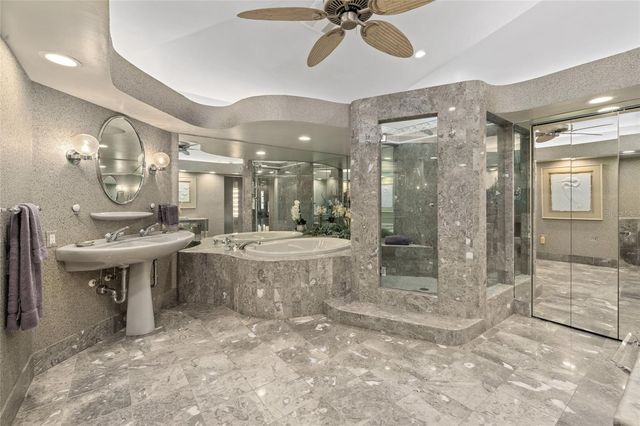 1749 SANDALWOOD DRIVE, Sarasota, FL 34231