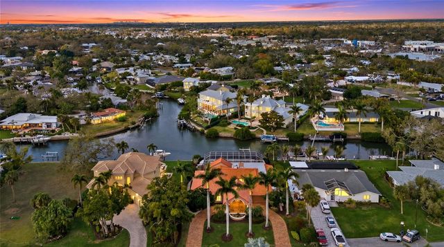 1749 SANDALWOOD DRIVE, Sarasota, FL 34231