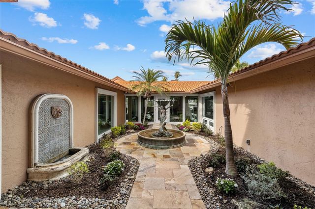 1749 SANDALWOOD DRIVE, Sarasota, FL 34231