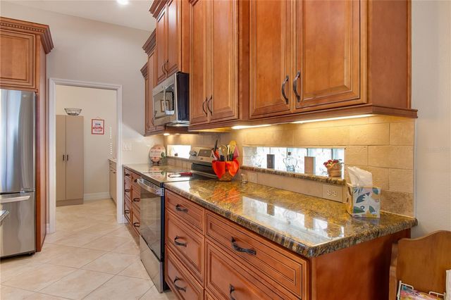 8899 EAGLE BAY COURT, North Port, FL 34287