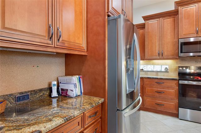 8899 EAGLE BAY COURT, North Port, FL 34287