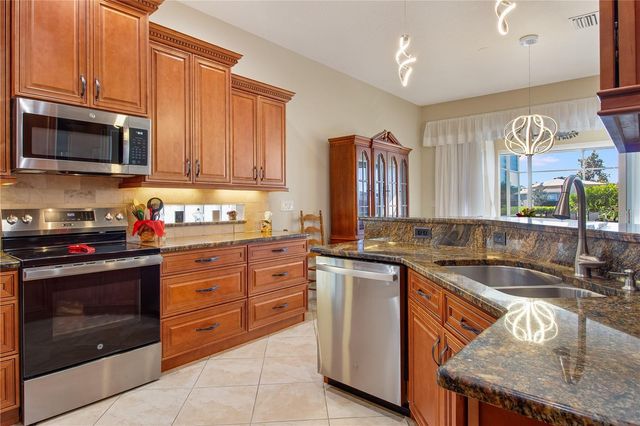 8899 EAGLE BAY COURT, North Port, FL 34287