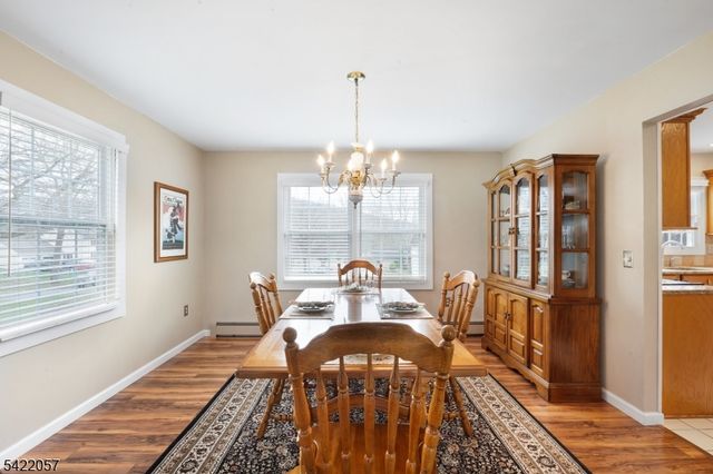 64 Country Club Ln, Harmony Twp., NJ 08865
