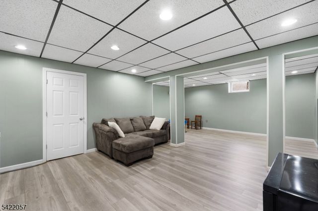 64 Country Club Ln, Harmony Twp., NJ 08865