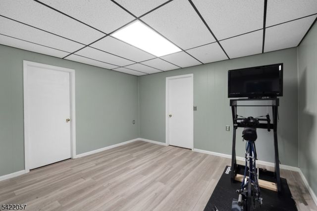 64 Country Club Ln, Harmony Twp., NJ 08865