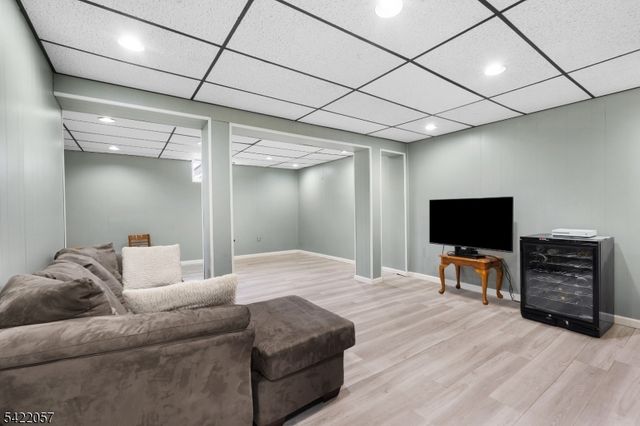 64 Country Club Ln, Harmony Twp., NJ 08865