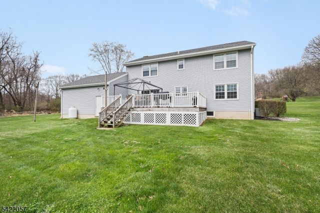 64 Country Club Ln, Harmony Twp., NJ 08865