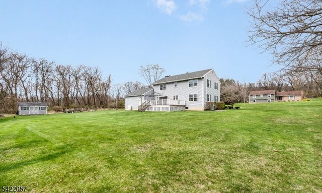64 Country Club Ln, Harmony Twp., NJ 08865