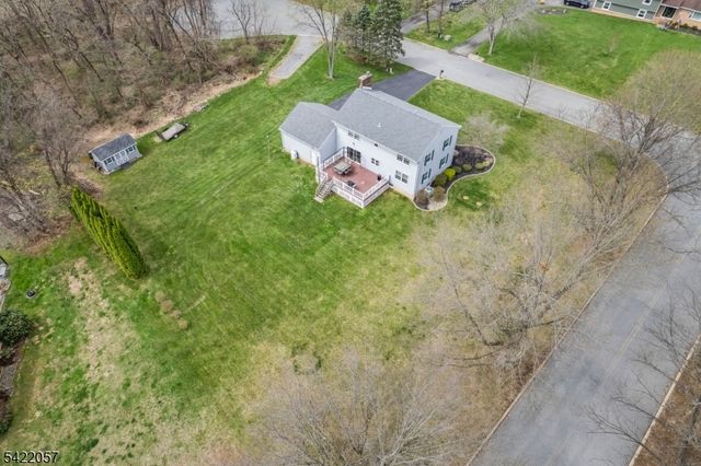 64 Country Club Ln, Harmony Twp., NJ 08865