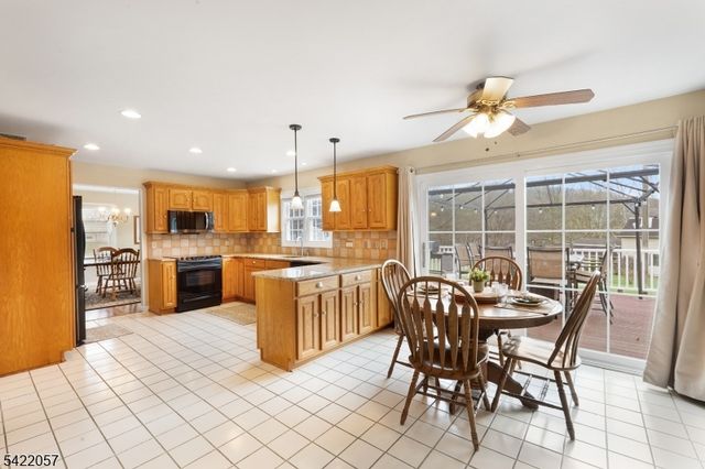 64 Country Club Ln, Harmony Twp., NJ 08865
