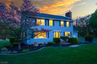 64 Country Club Ln, Harmony Twp., NJ 08865