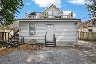 216 Burr Street, Houston, TX 77011