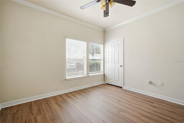 18125 STERLING GATE CIRCLE 18125, Tampa, FL 33647